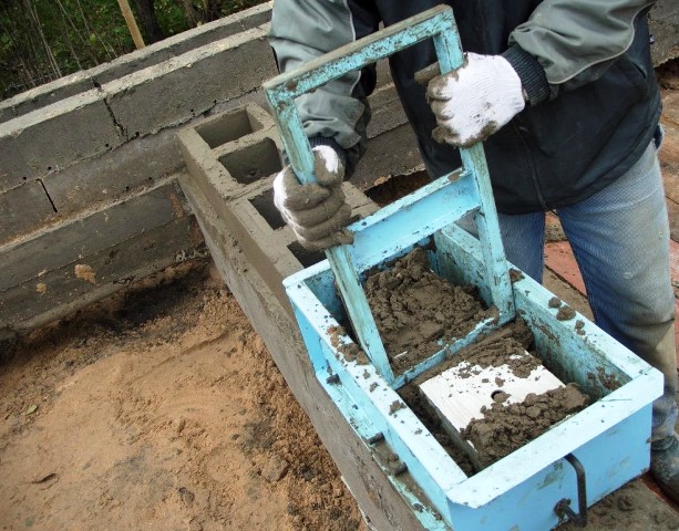 Переставная опалубка Строительство фундамента с помощью ТиСЭ